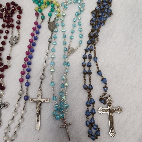 Lot of 4 Vintage Rosary Beads - Picture 3 of 3